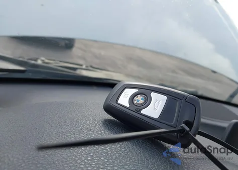 2014 BMW 320I z USA, uszkodzony, nr VIN WBA3B1C56EK133505